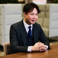 長谷川さん _正方形カット